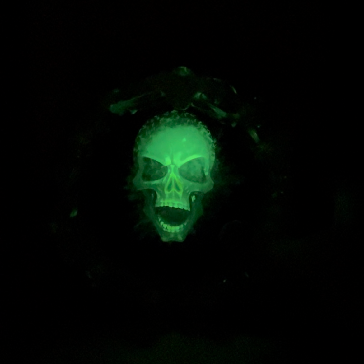 Totenkopf Aschenbecher in verschiedenen Designs
