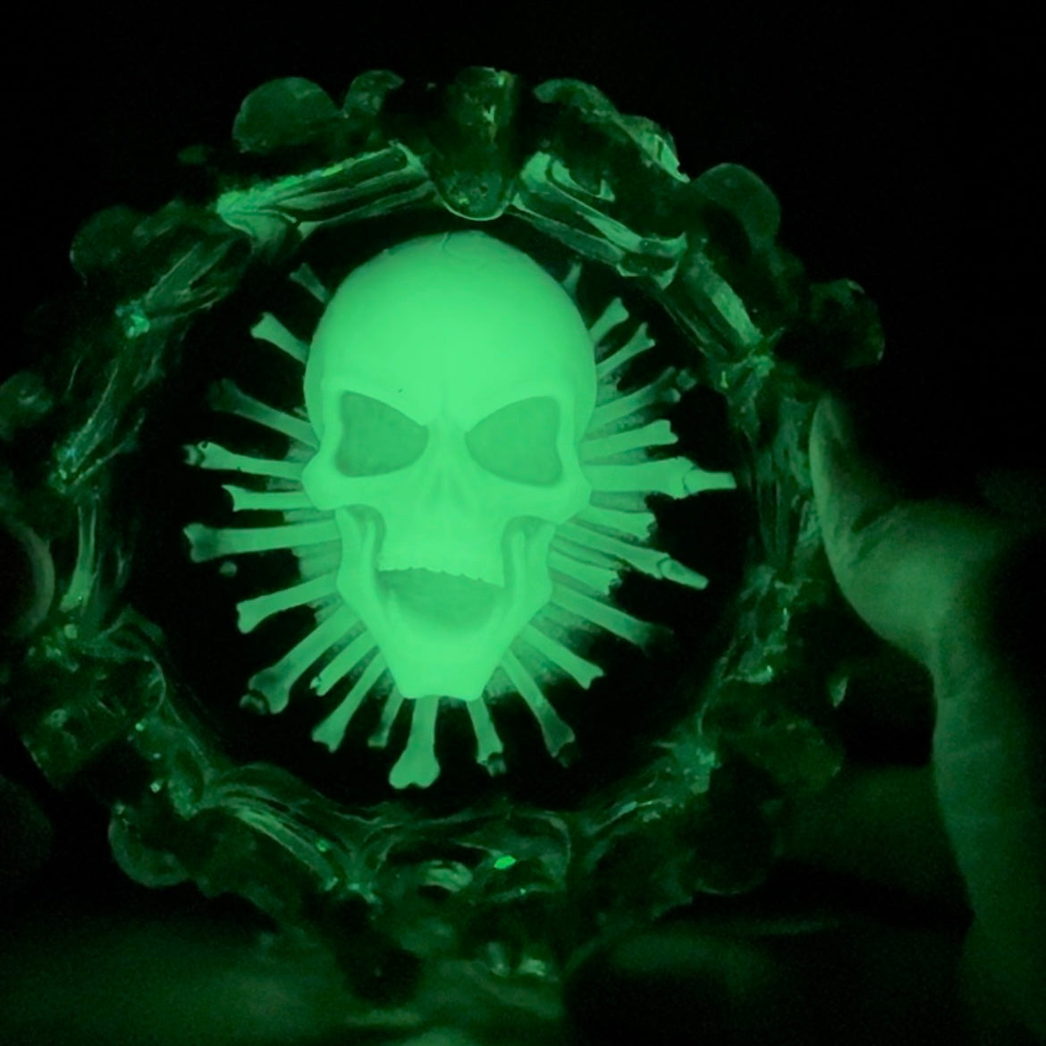Totenkopf Aschenbecher in verschiedenen Designs