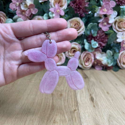 Schlüsselanhänger Hund stehend in verschiedenen Designs